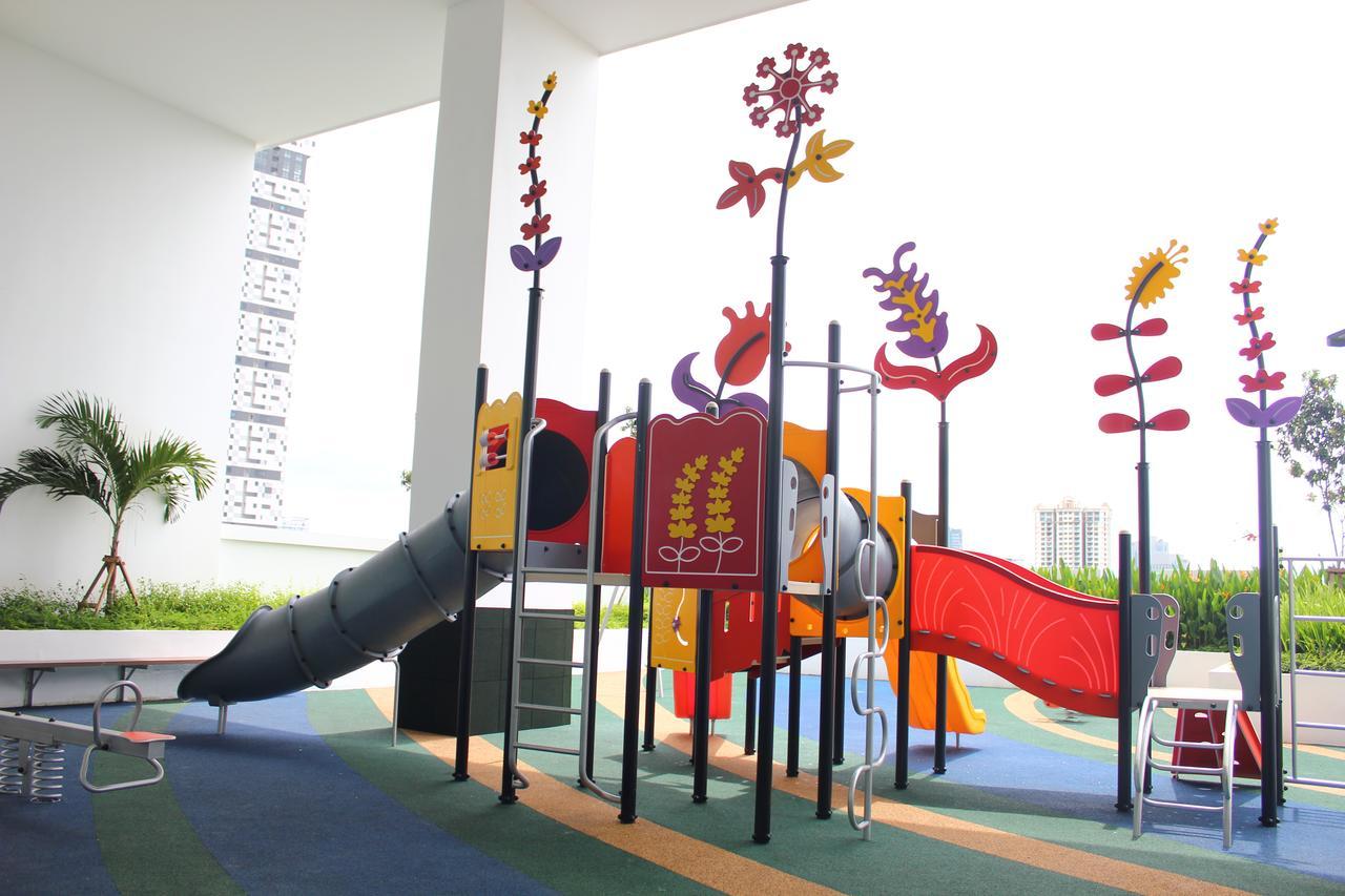 Wisma tamu Pinnacle Tower By Feel Johor Bahru