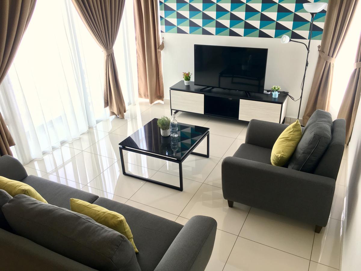 Pinnacle Tower By Feel 3* Johor Bahru