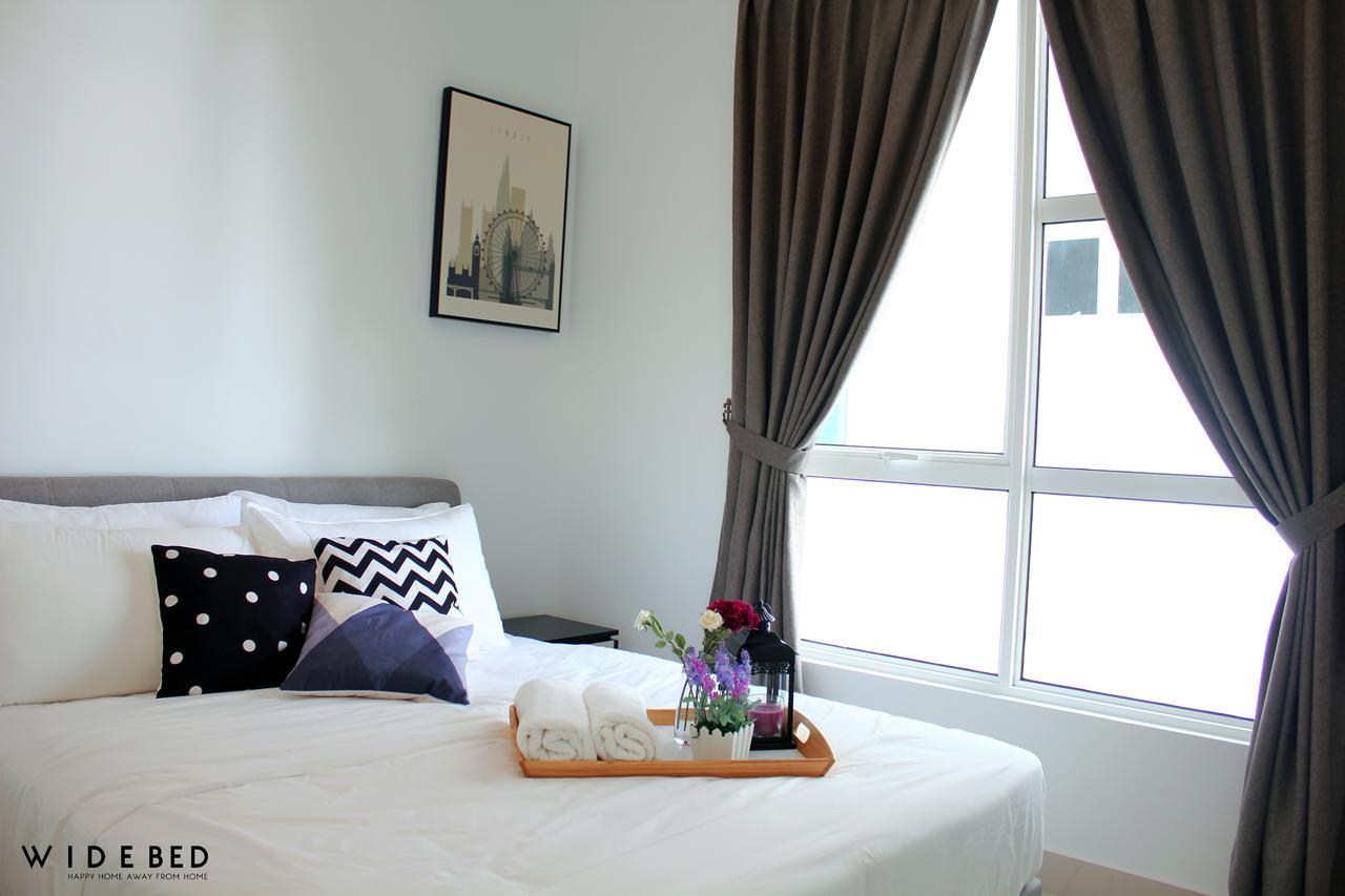Pinnacle Tower By Feel Guest house Johor Bahru